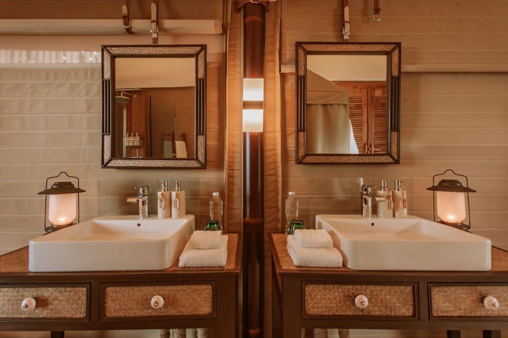 Luxury tent Twinpalms Tented Camp Phuket 5*